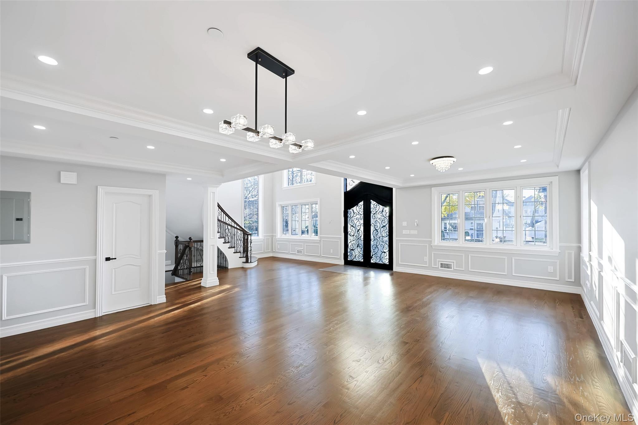 Single Family 202nd Queens, NY 11361, MLS-943182-32