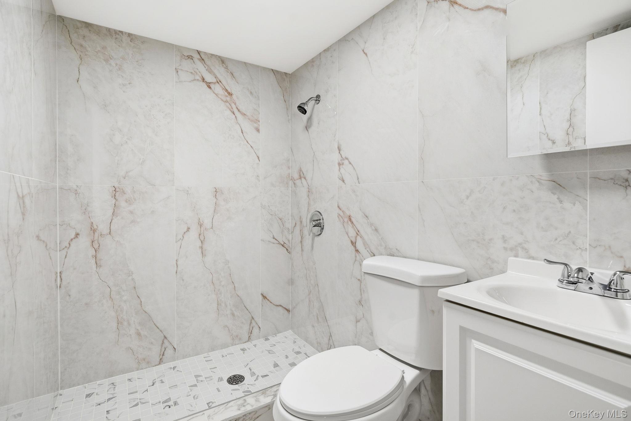 Single Family Balcom  Bronx, NY 10465, MLS-943197-25