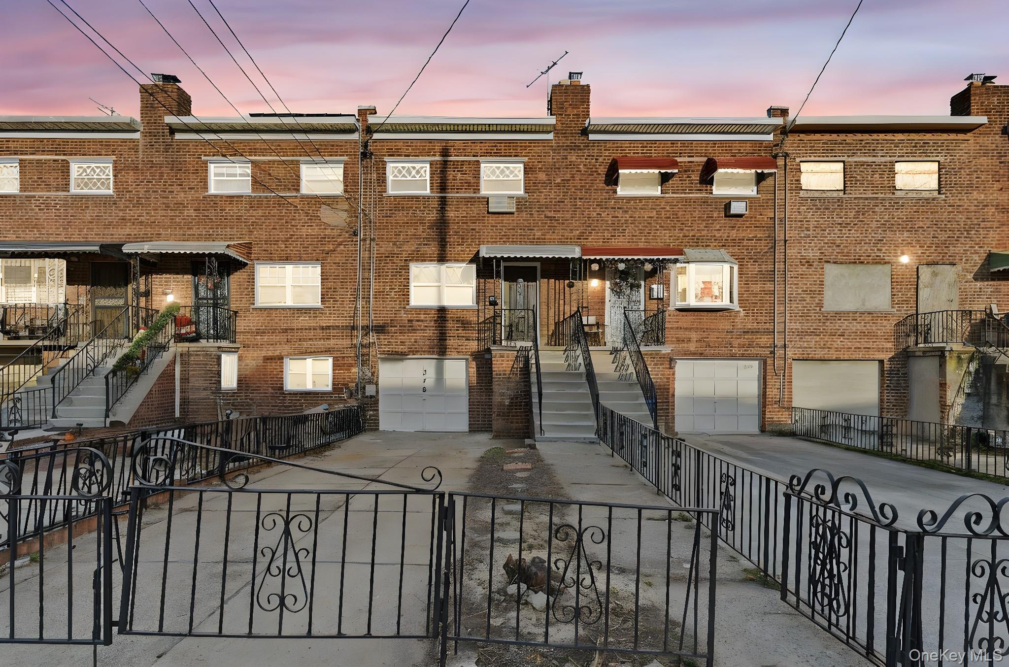 Single Family Balcom  Bronx, NY 10465, MLS-943197-36