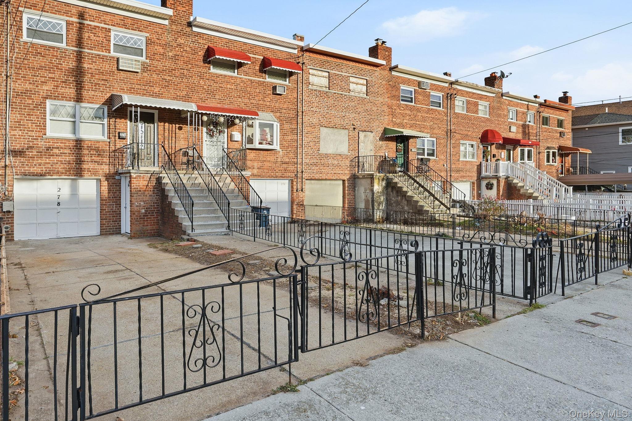 Single Family Balcom  Bronx, NY 10465, MLS-943197-37