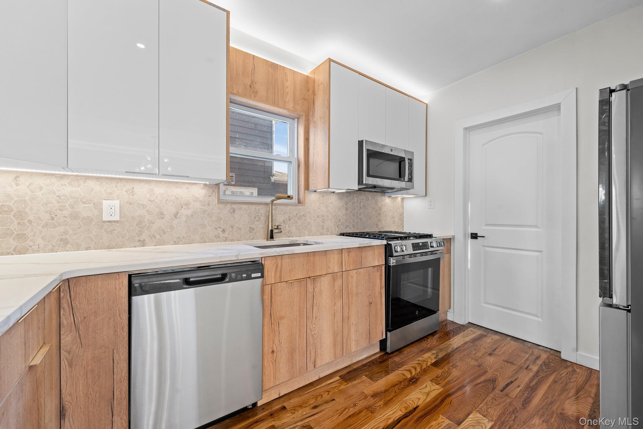 Single Family 114th Queens, NY 11412, MLS-943198-4