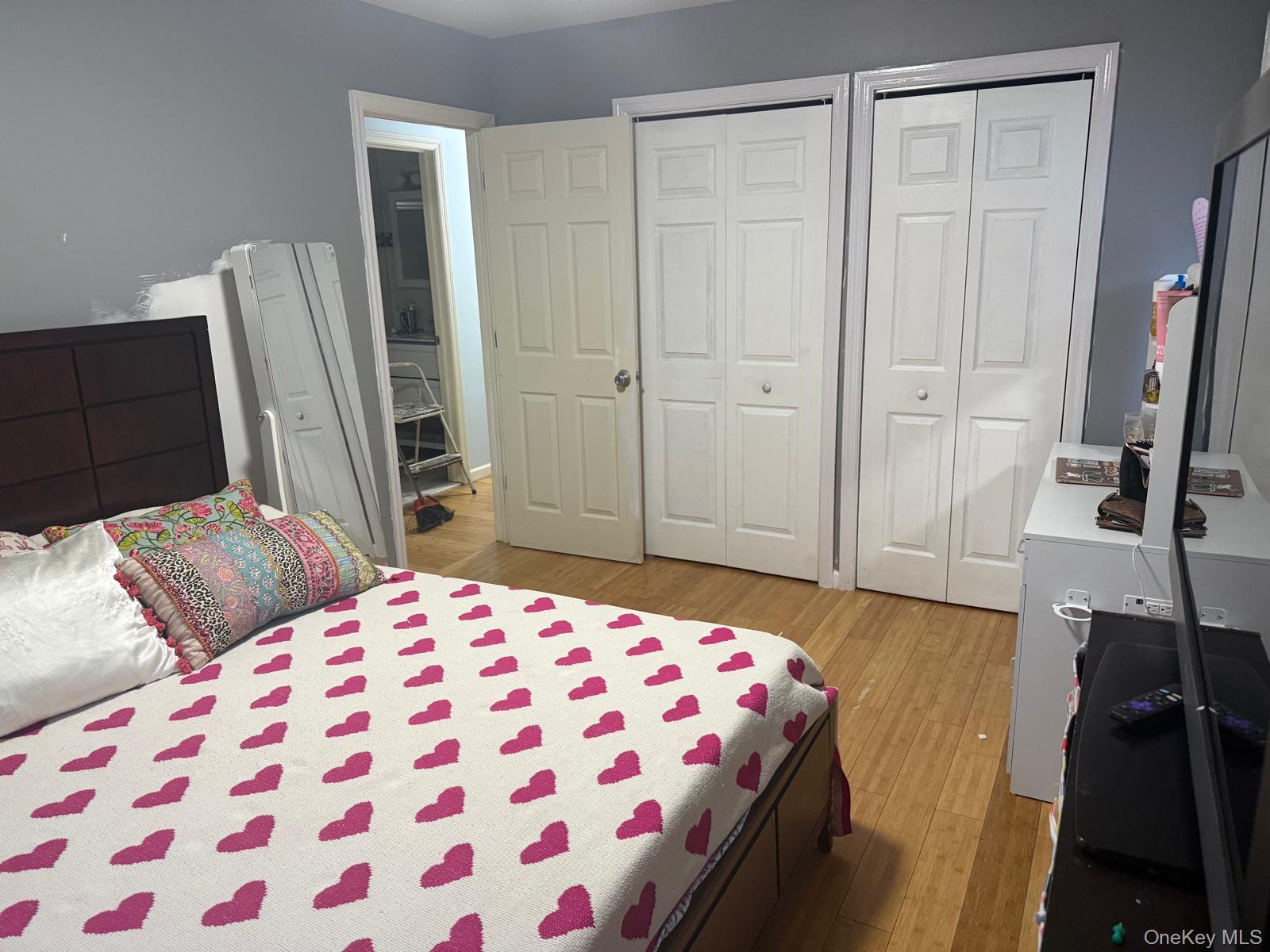 Single Family Nassau  Nassau County, NY 11558, MLS-943200-10