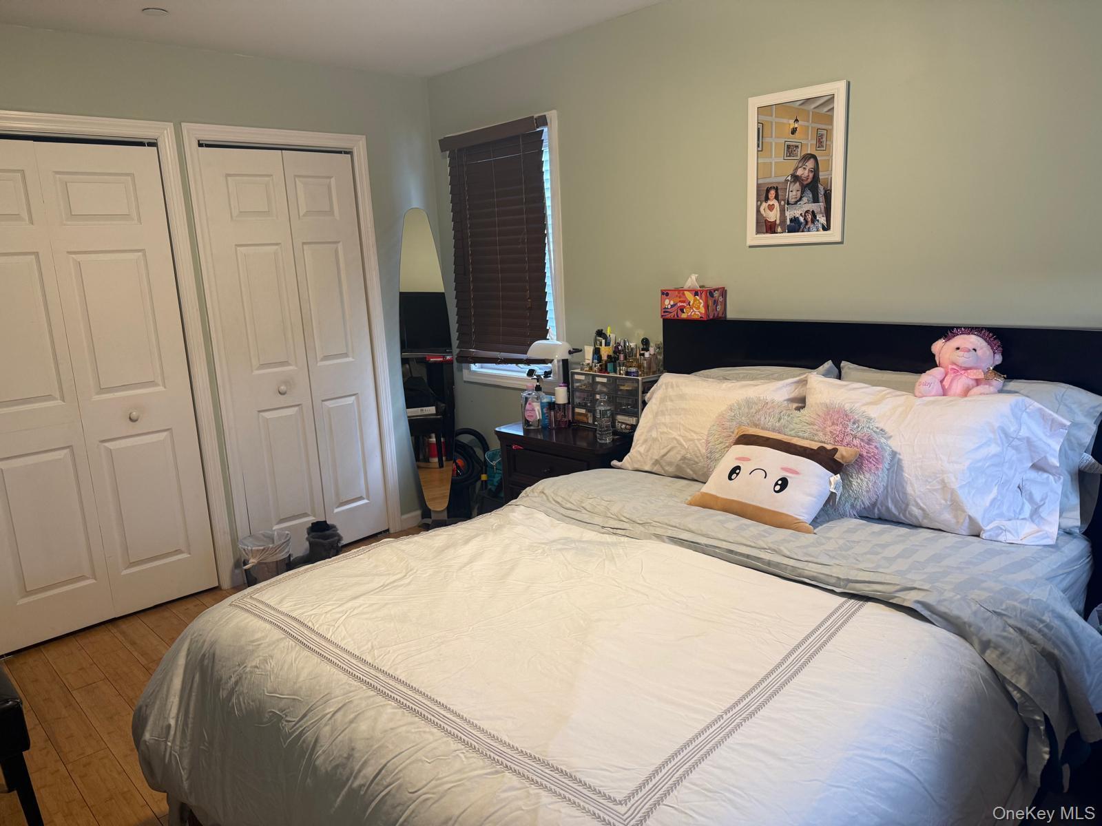 Single Family Nassau  Nassau County, NY 11558, MLS-943200-9