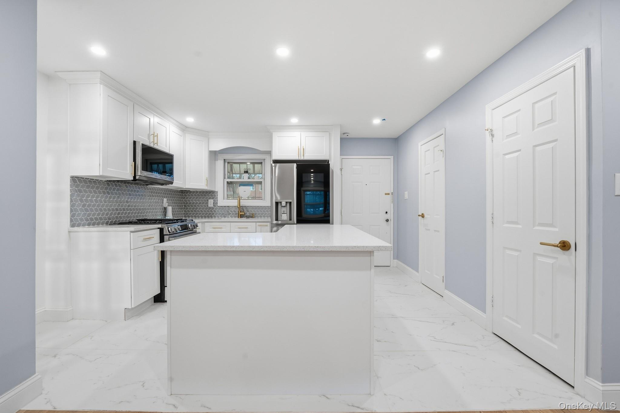 Single Family Blake Brooklyn, NY 11207, MLS-943215-6