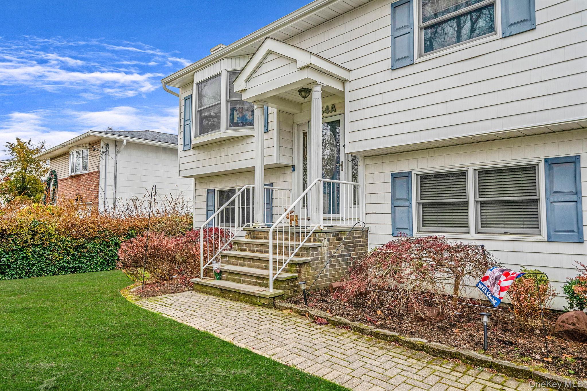 Single Family Woodrow Suffolk County, NY 11704, MLS-943226-2