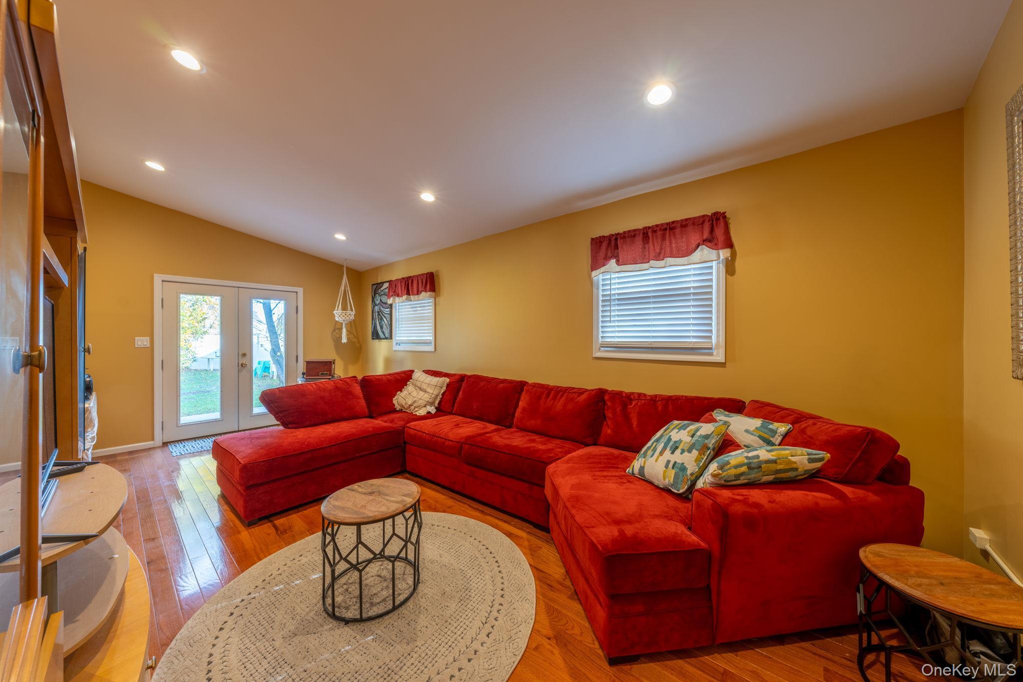 Single Family Sterling  Nassau County, NY 11575, MLS-943234-3