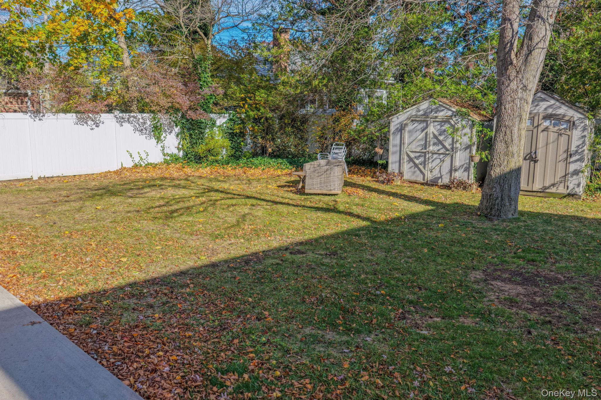 Single Family Sterling  Nassau County, NY 11575, MLS-943234-32