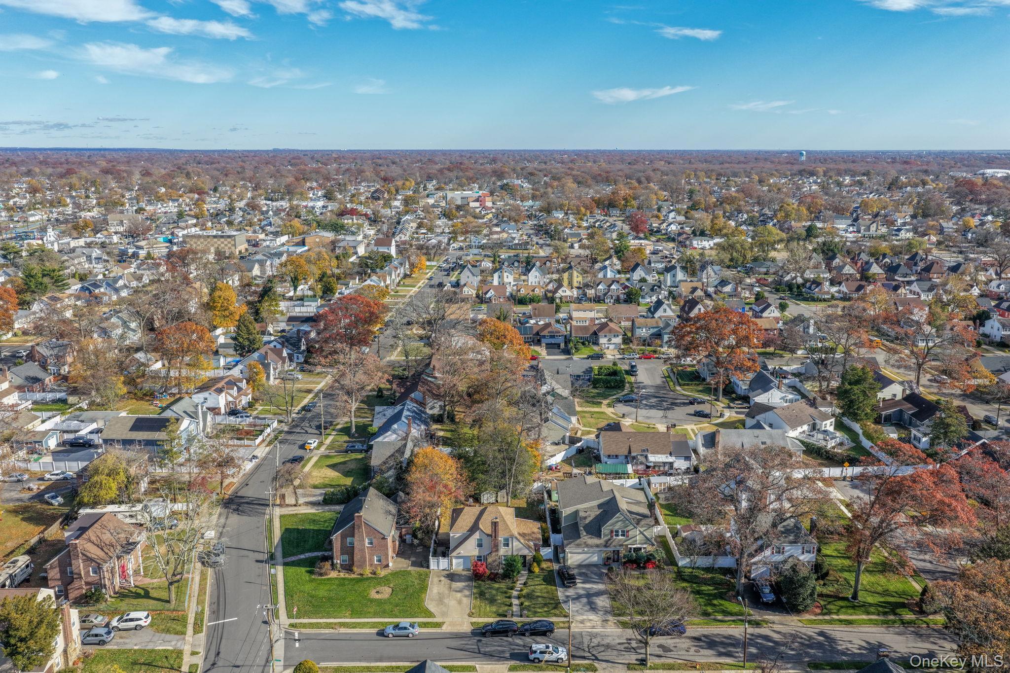 Single Family Sterling  Nassau County, NY 11575, MLS-943234-41