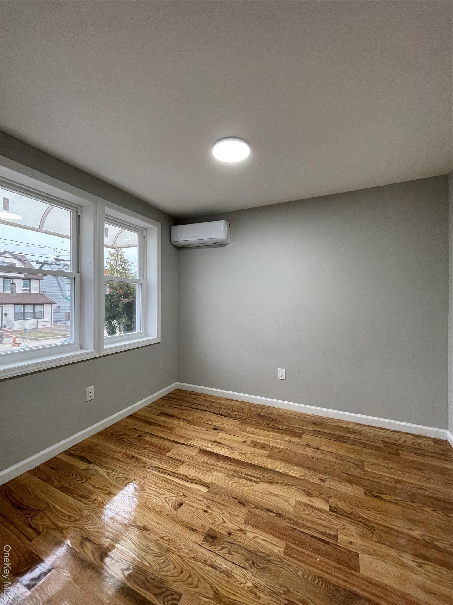 Single Family 196th Queens, NY 11412, MLS-943246-6