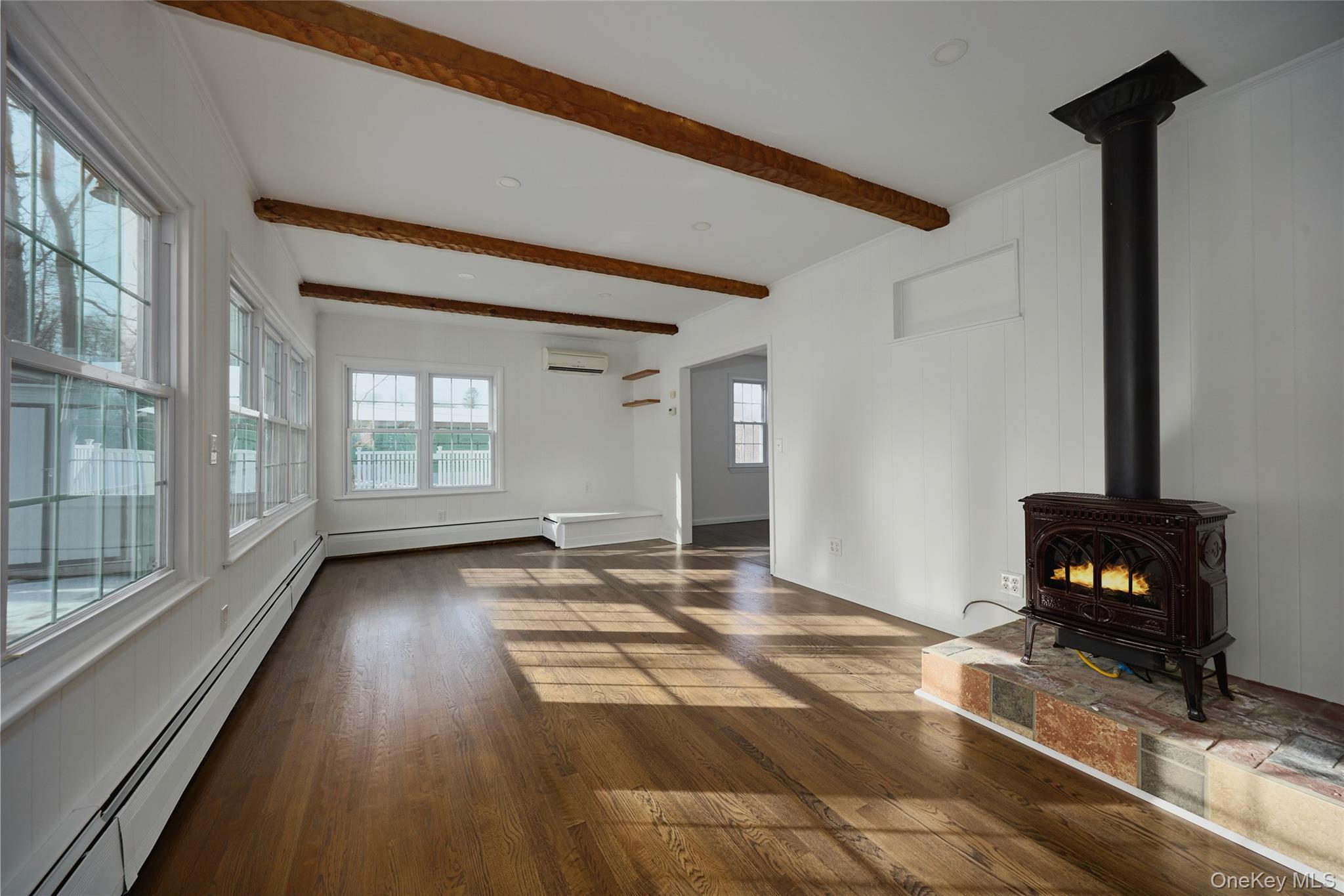 Single Family Van Wagner Dutchess County, NY 12603, MLS-943262-23