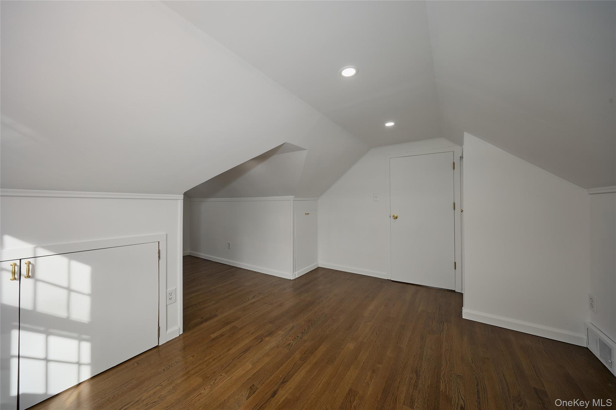 Single Family Van Wagner Dutchess County, NY 12603, MLS-943262-41