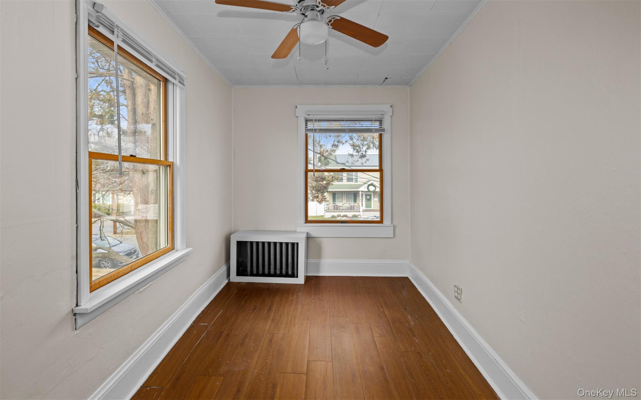 Single Family Orchard Nassau County, NY 11710, MLS-943270-15