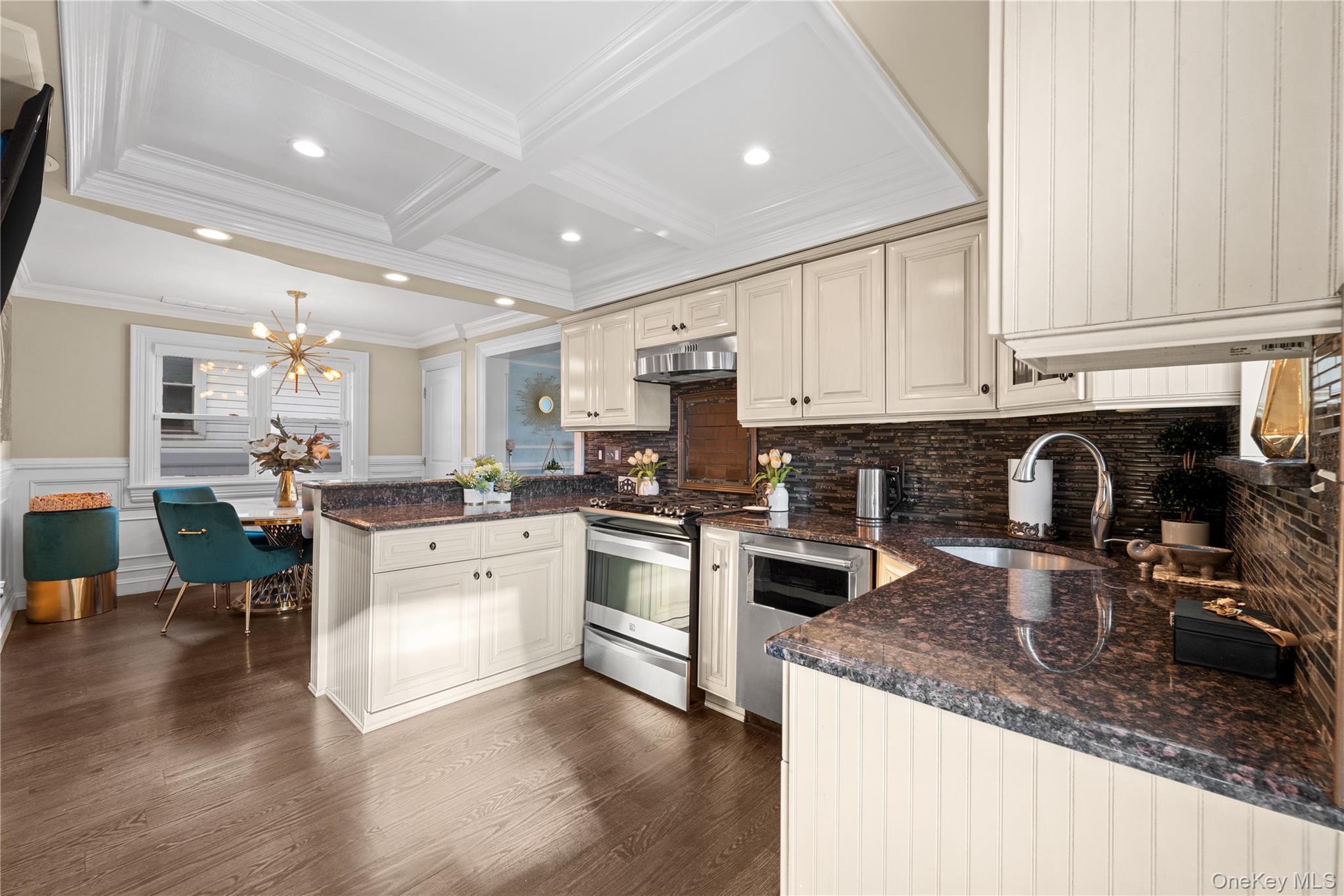 Single Family Beach 35th Queens, NY 11691, MLS-943275-10