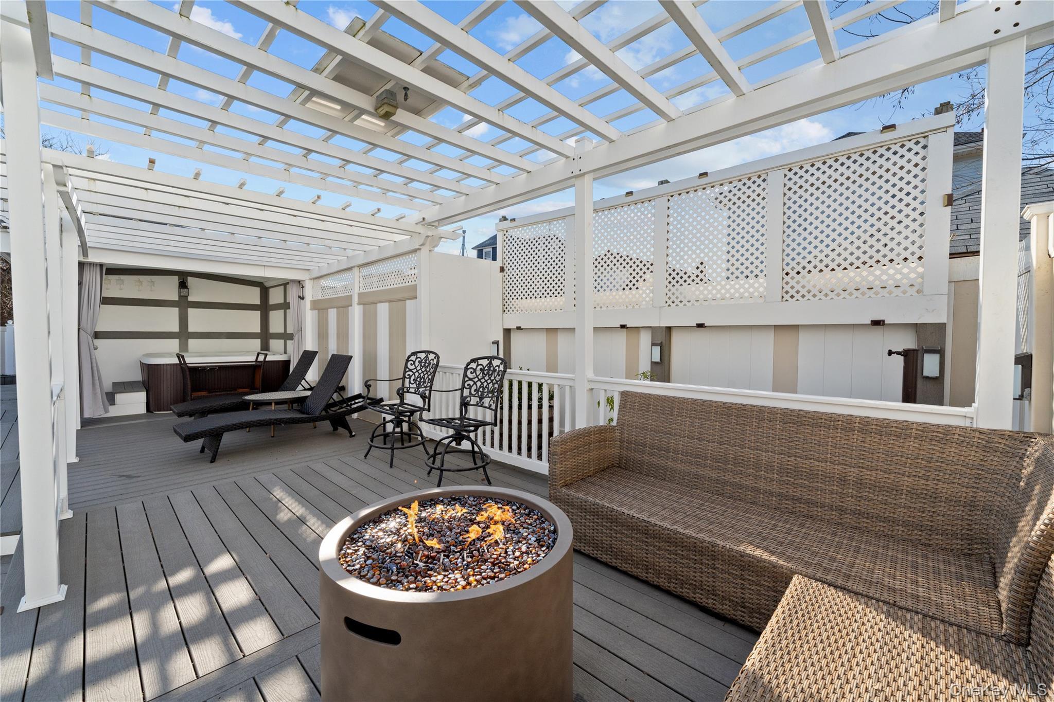 Single Family Beach 35th Queens, NY 11691, MLS-943275-23