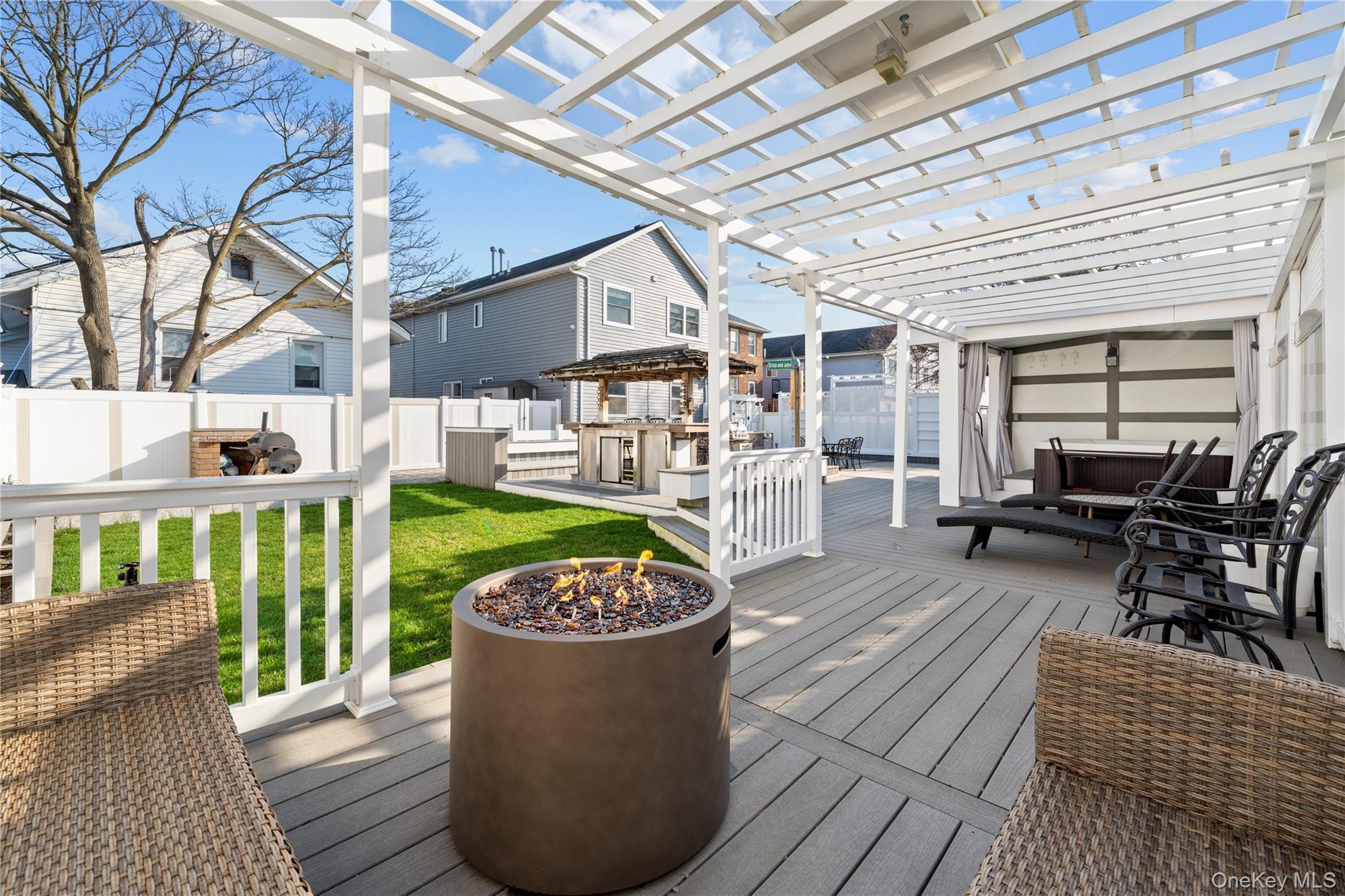 Single Family Beach 35th Queens, NY 11691, MLS-943275-24