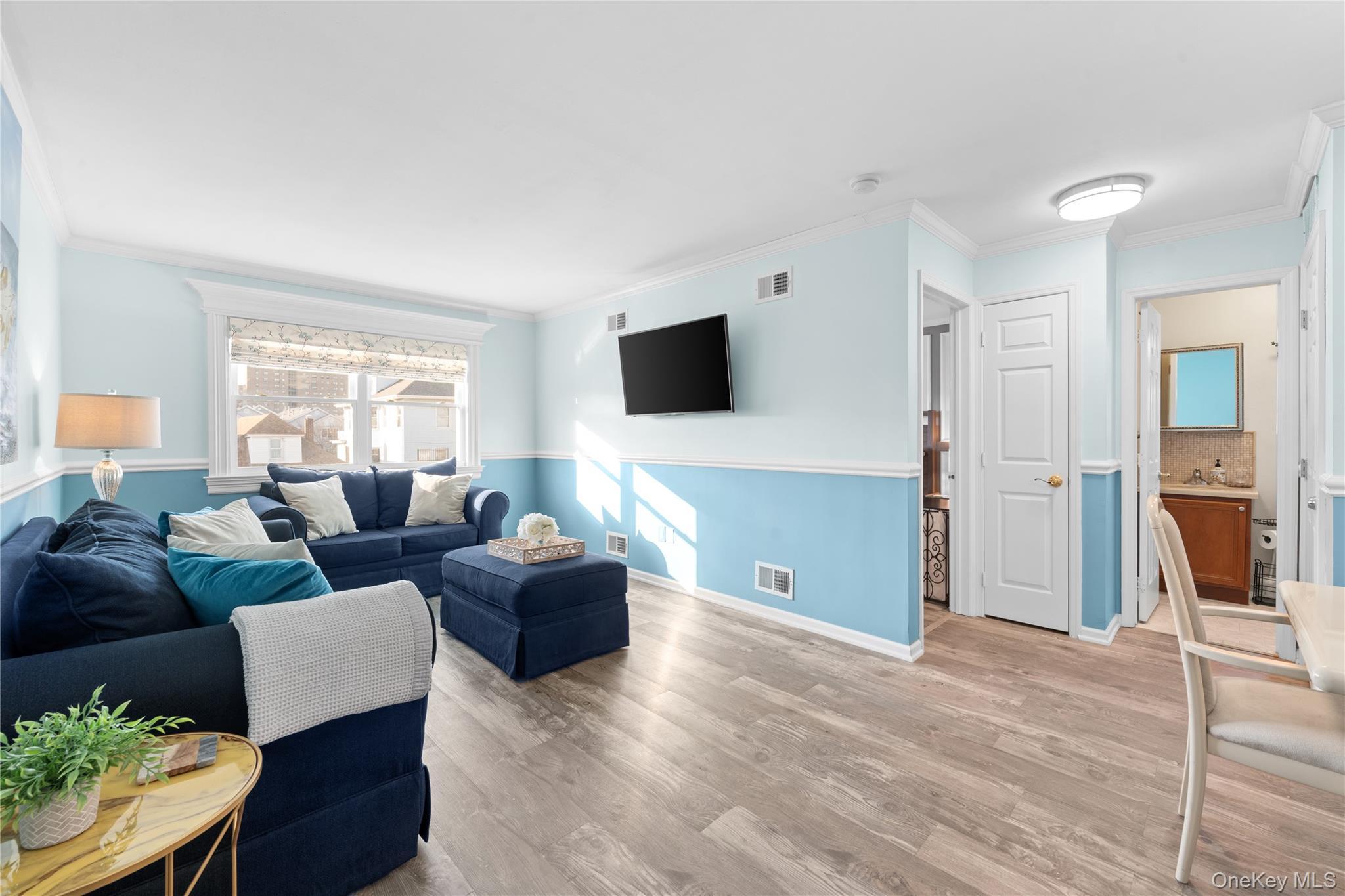 Single Family Beach 35th Queens, NY 11691, MLS-943275-32