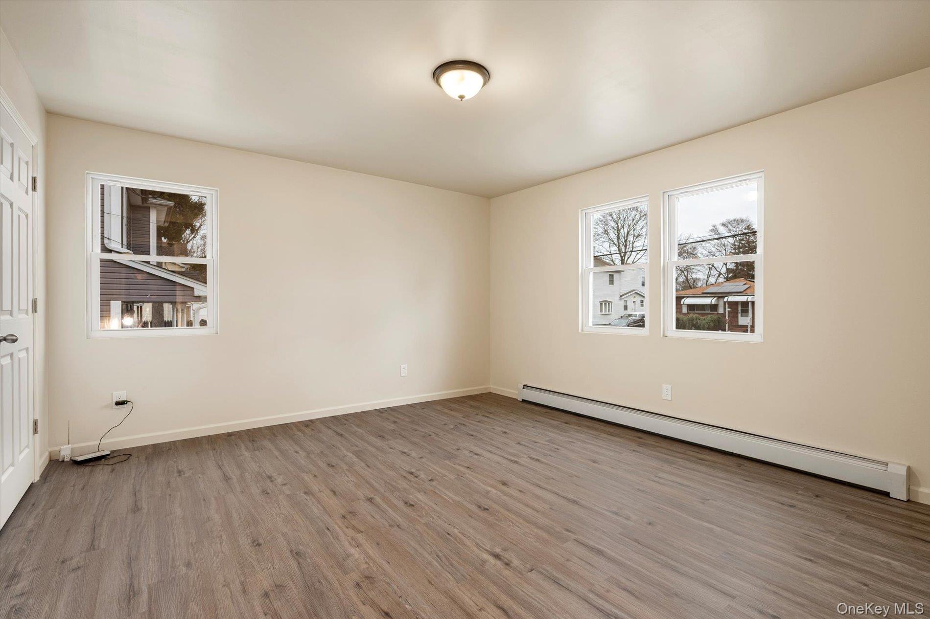 Single Family 15th Suffolk County, NY 11798, MLS-943279-11