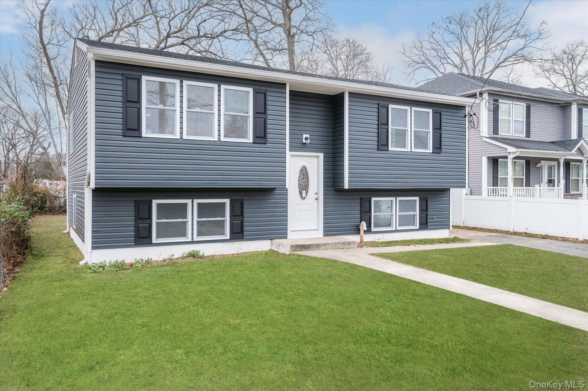 Single Family 15th Suffolk County, NY 11798, MLS-943279-3