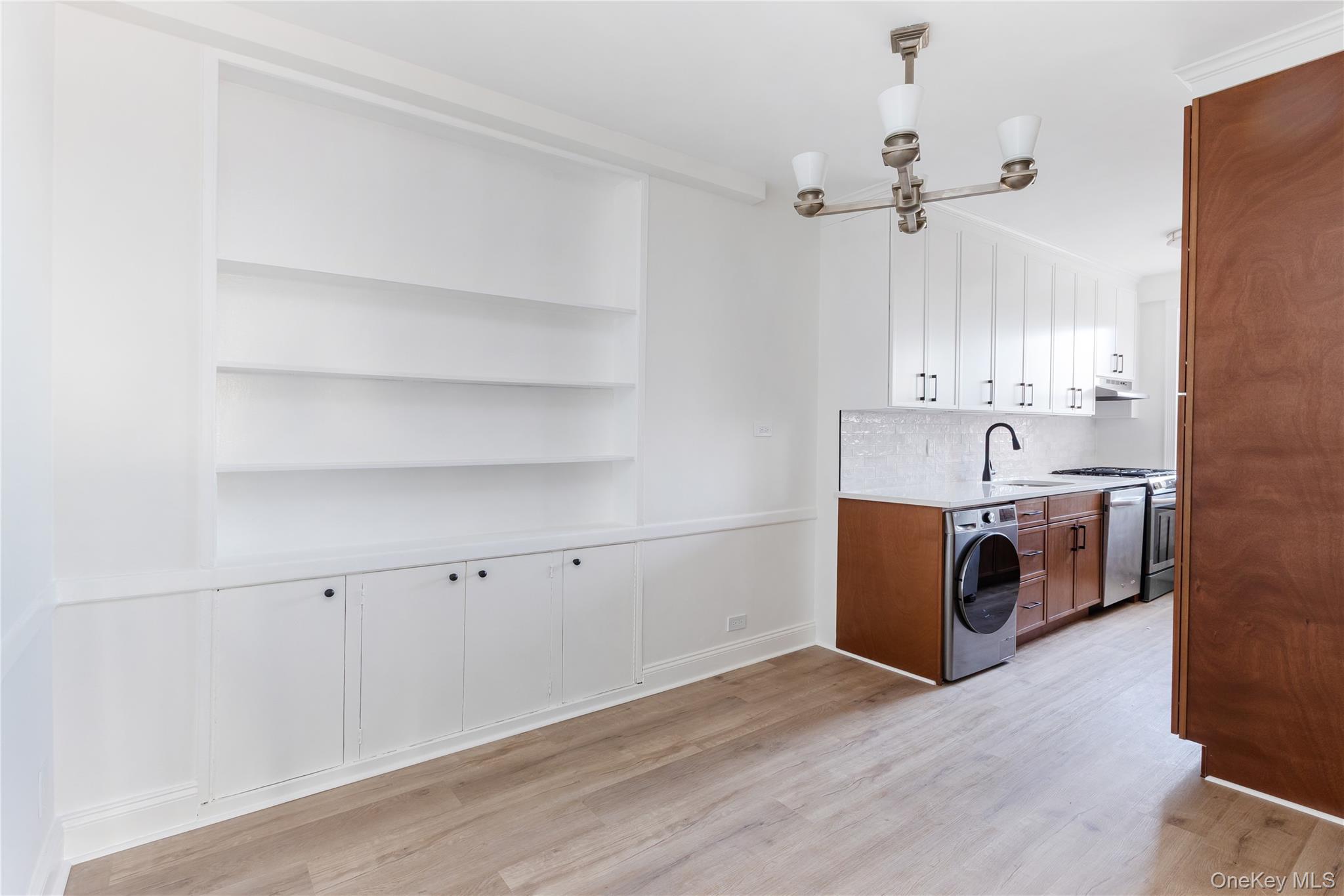 Coop Henry Hudson  Bronx, NY 10463, MLS-943295-5