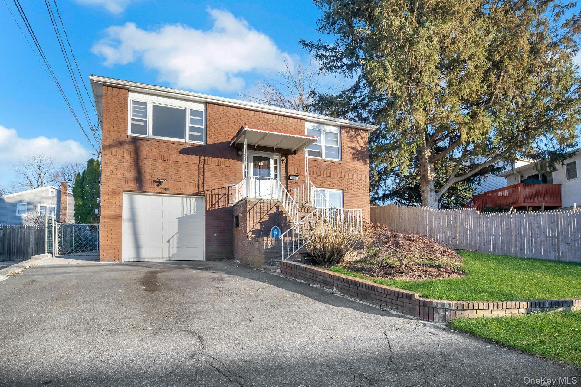 Single Family Beverly Westchester County, NY 10710, MLS-943302-27