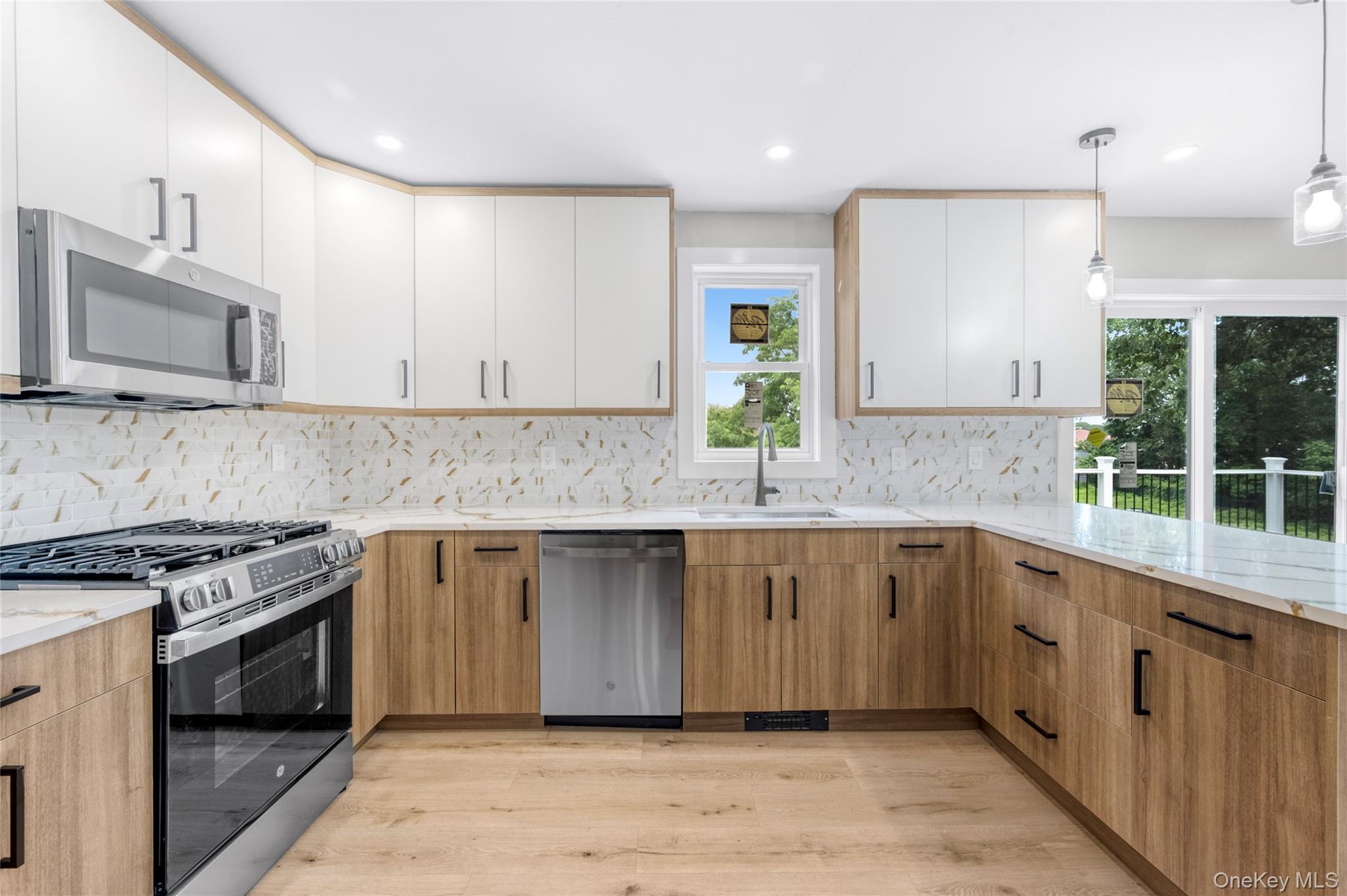 Single Family Sylvan  Westchester County, NY 10801, MLS-943303-8