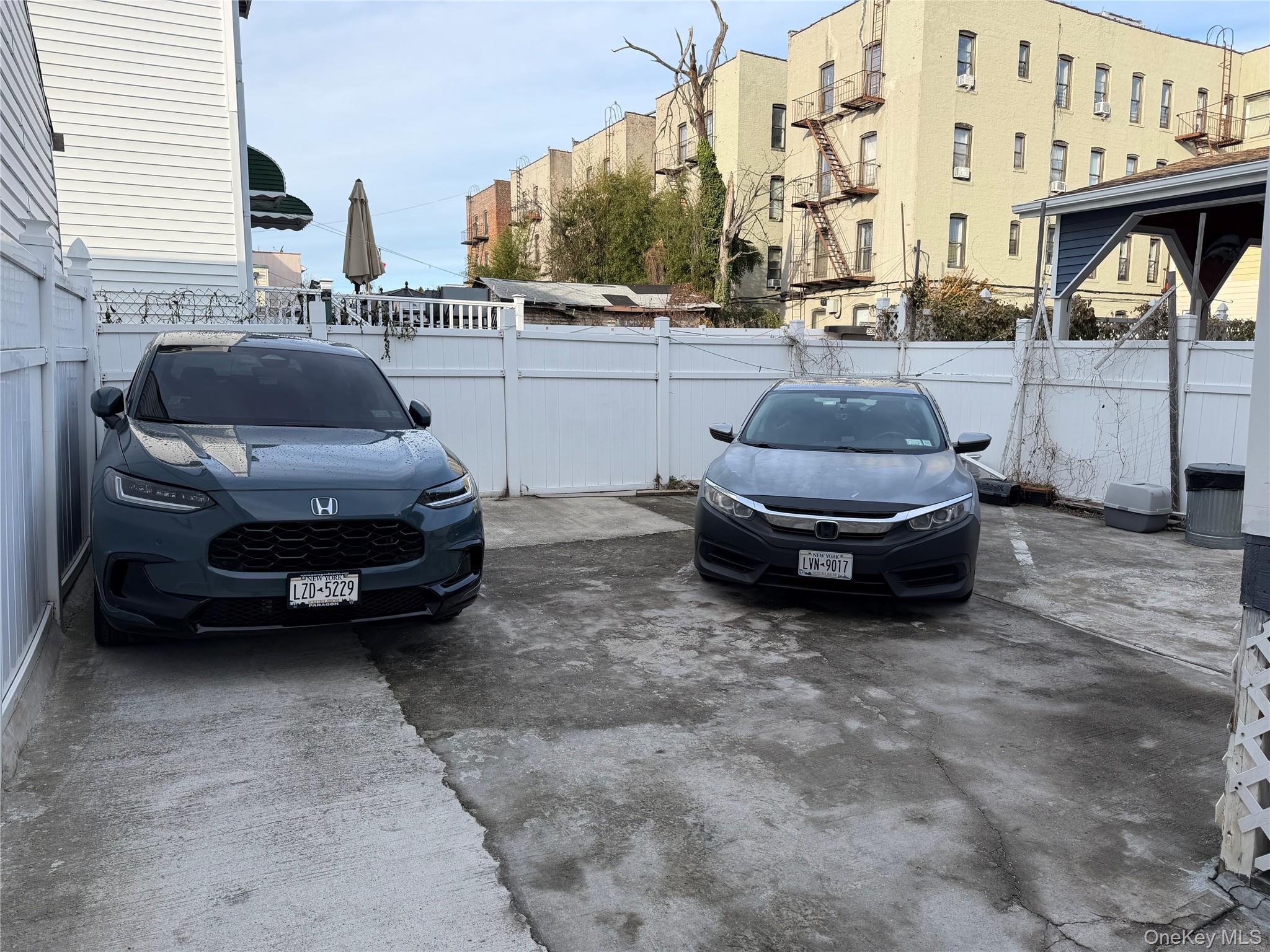 Single Family Havemeyer  Bronx, NY 10462, MLS-943310-5