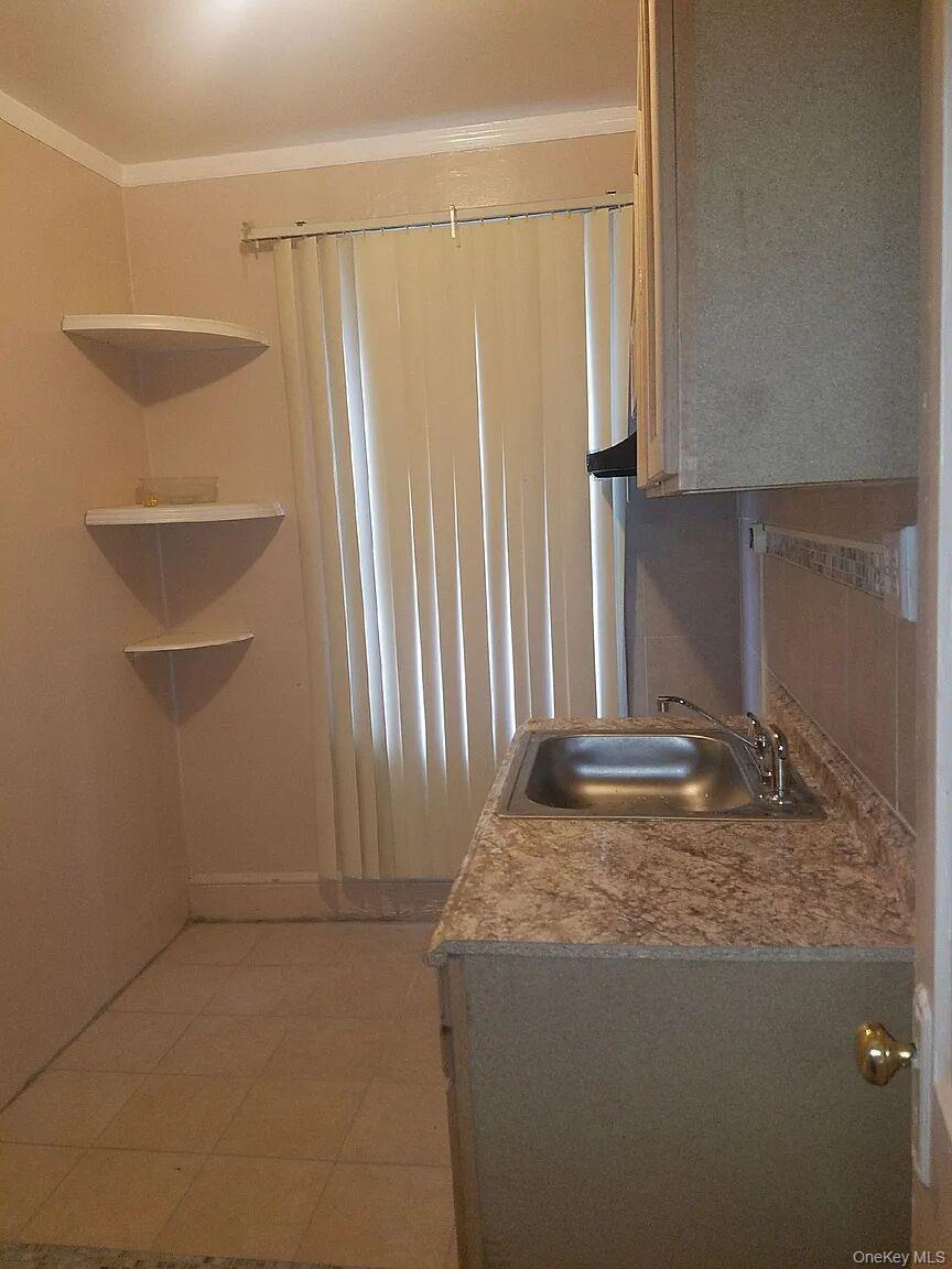 Single Family Havemeyer  Bronx, NY 10462, MLS-943310-7