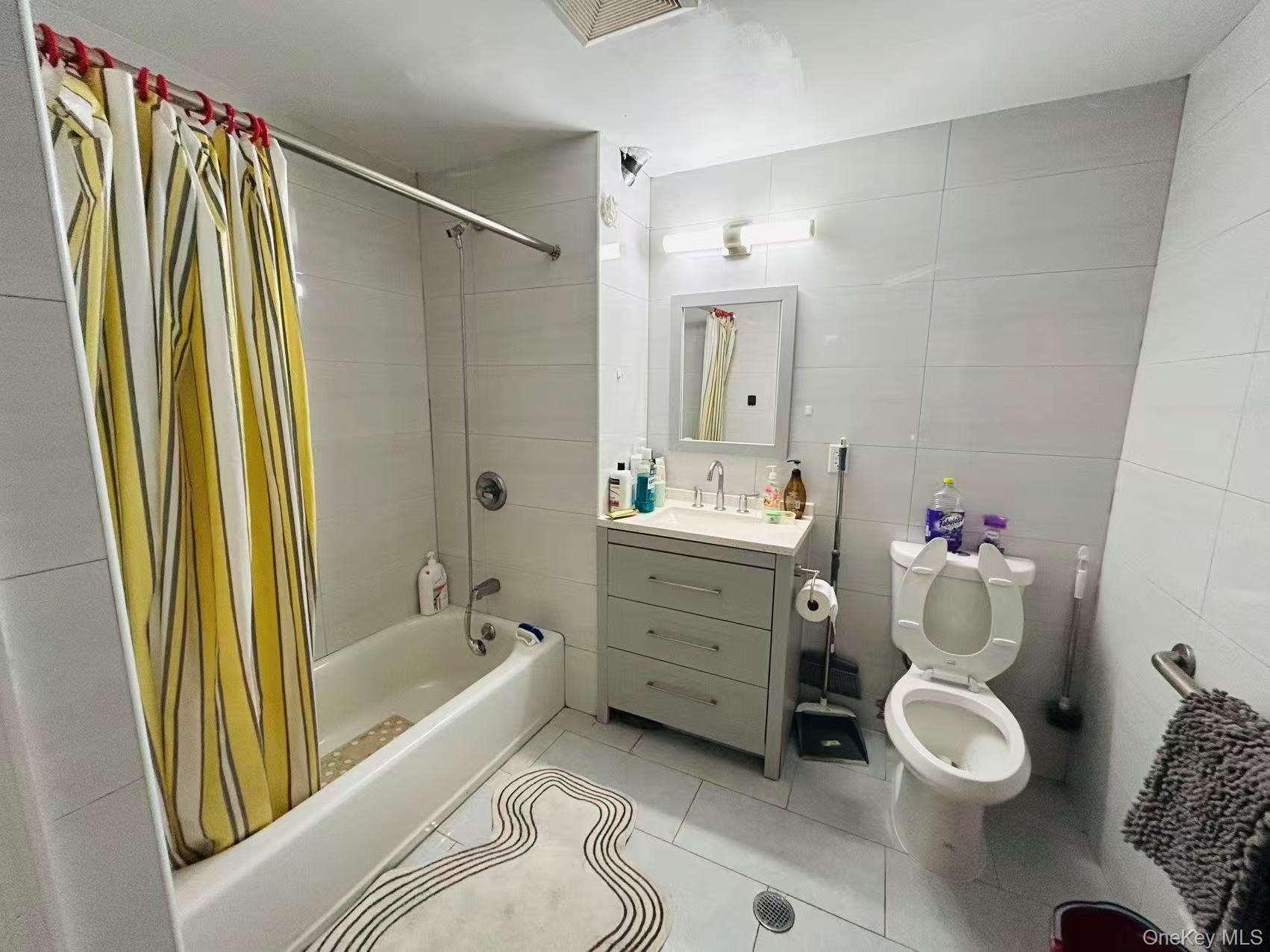 Condo Maple  Queens, NY 11355, MLS-943319-9