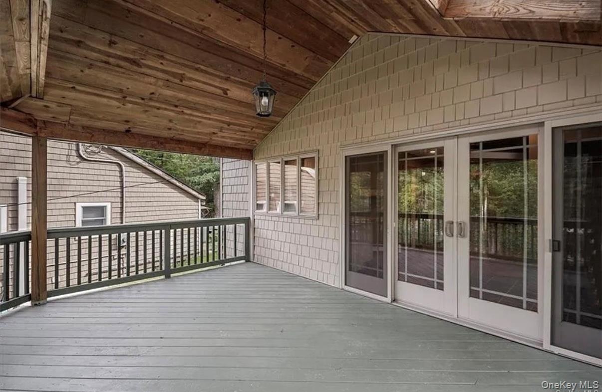 Single Family Oakdale Putnam County, NY 10579, MLS-943331-19