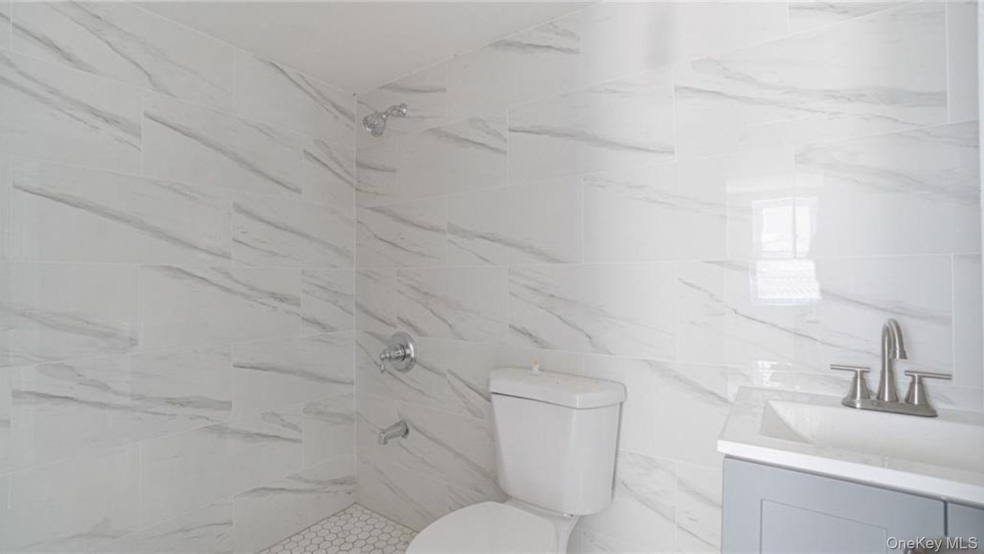 Single Family Van Nest Bronx, NY 10460, MLS-943332-15