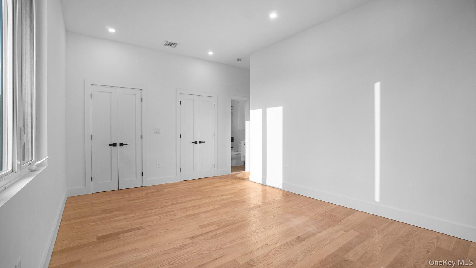 Single Family Tierney  Bronx, NY 10465, MLS-943364-19