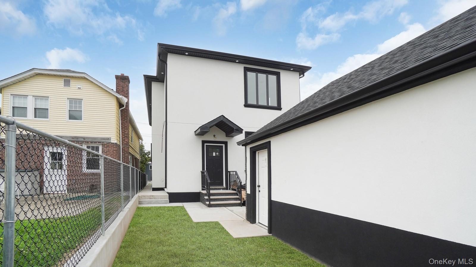 Single Family Tierney  Bronx, NY 10465, MLS-943364-23