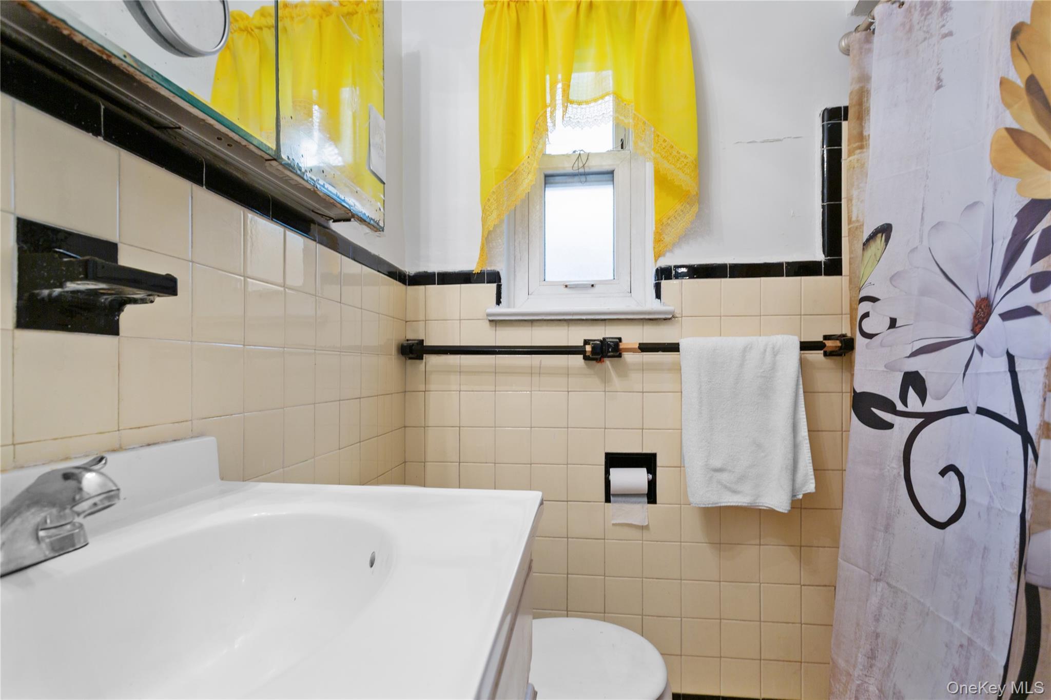 Single Family 232nd Queens, NY 11411, MLS-943371-12