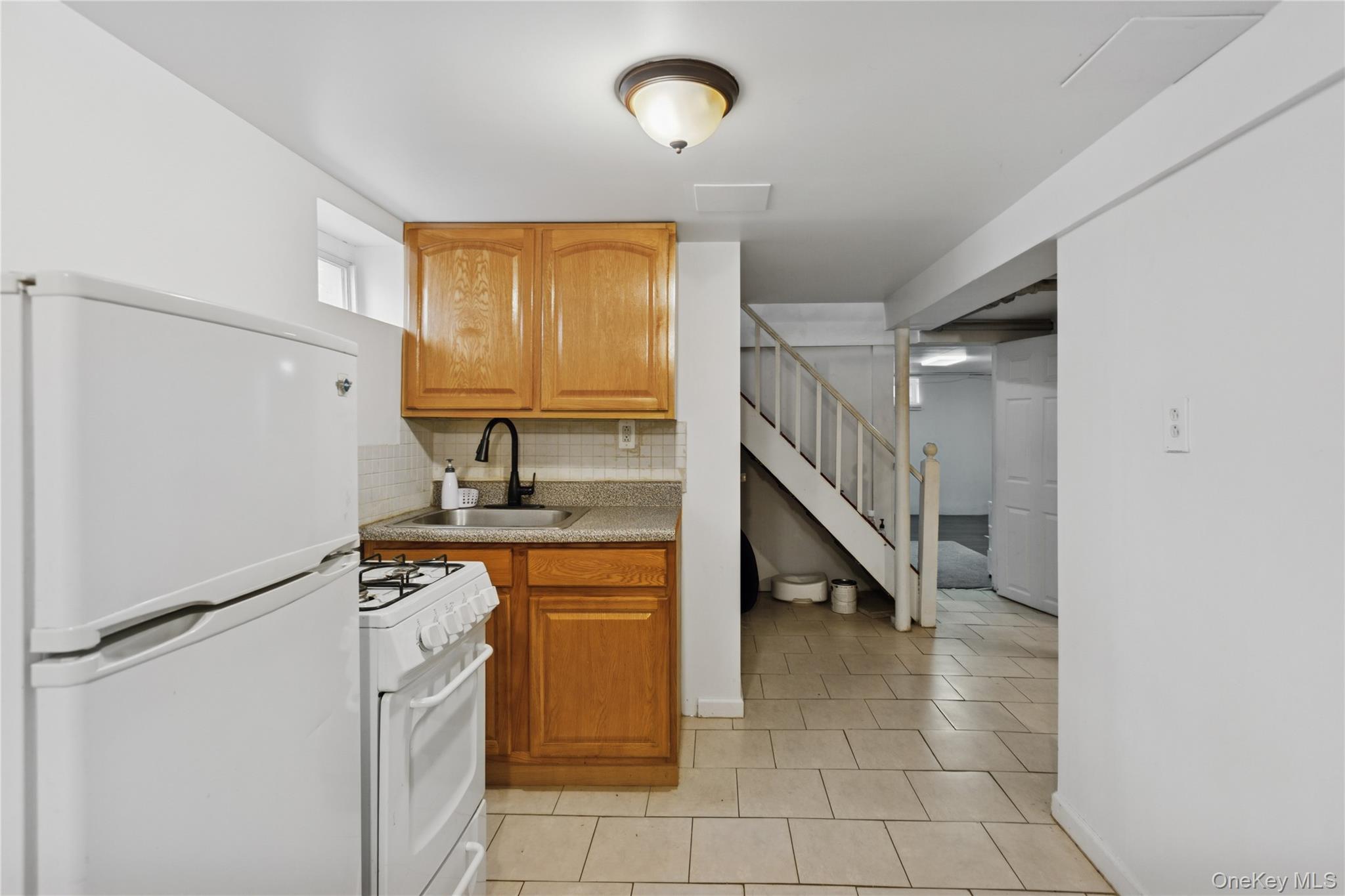 Single Family 232nd Queens, NY 11411, MLS-943371-16