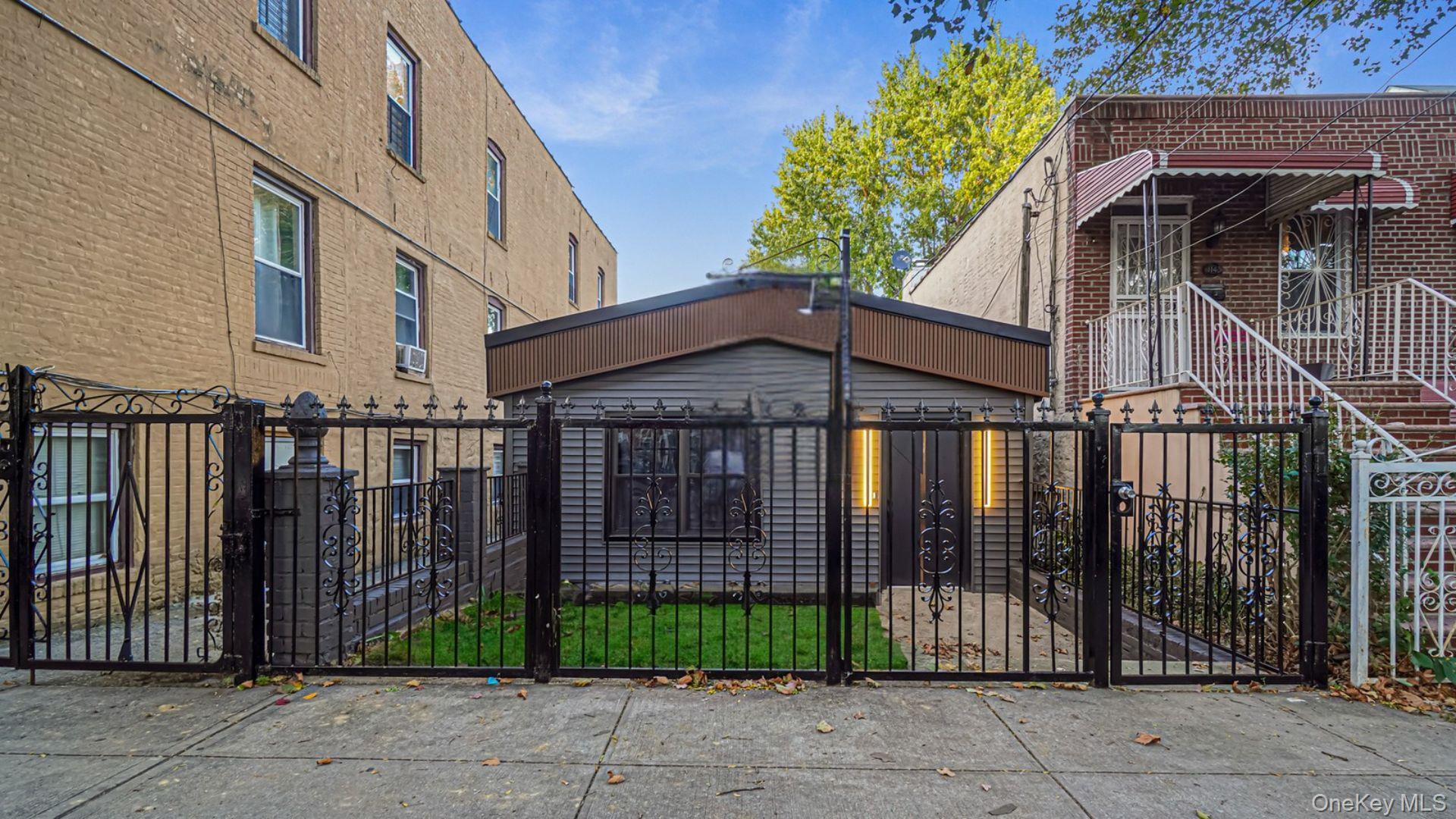 Single Family 224th Bronx, NY 10466, MLS-943389-19