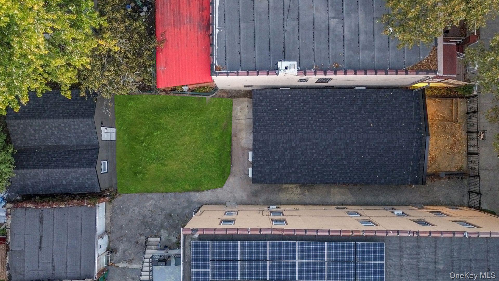 Single Family 224th Bronx, NY 10466, MLS-943389-24