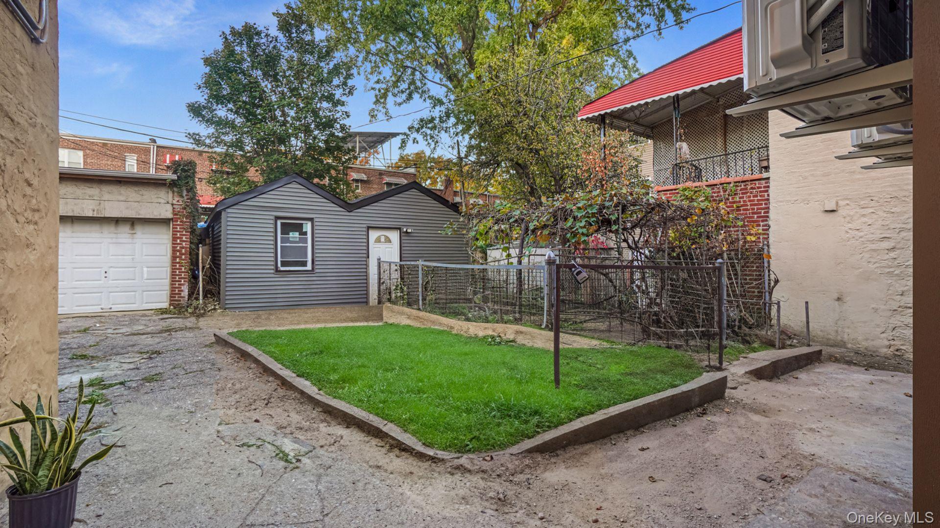 Single Family 224th Bronx, NY 10466, MLS-943389-26