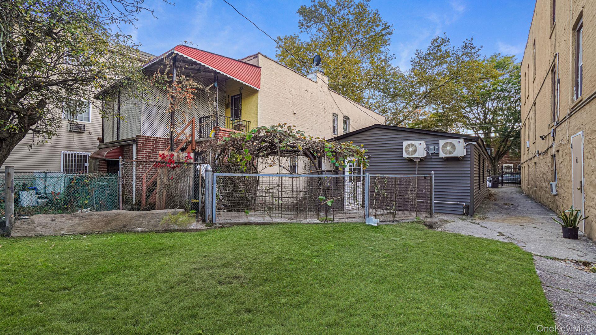 Single Family 224th Bronx, NY 10466, MLS-943389-30