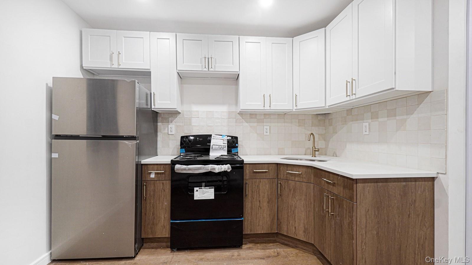 Single Family 224th Bronx, NY 10466, MLS-943389-6