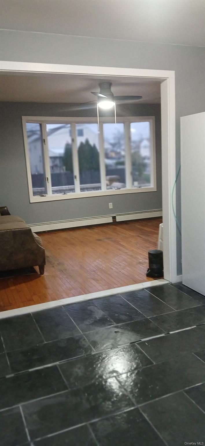 Single Family Noble Suffolk County, NY 11703, MLS-943403-12