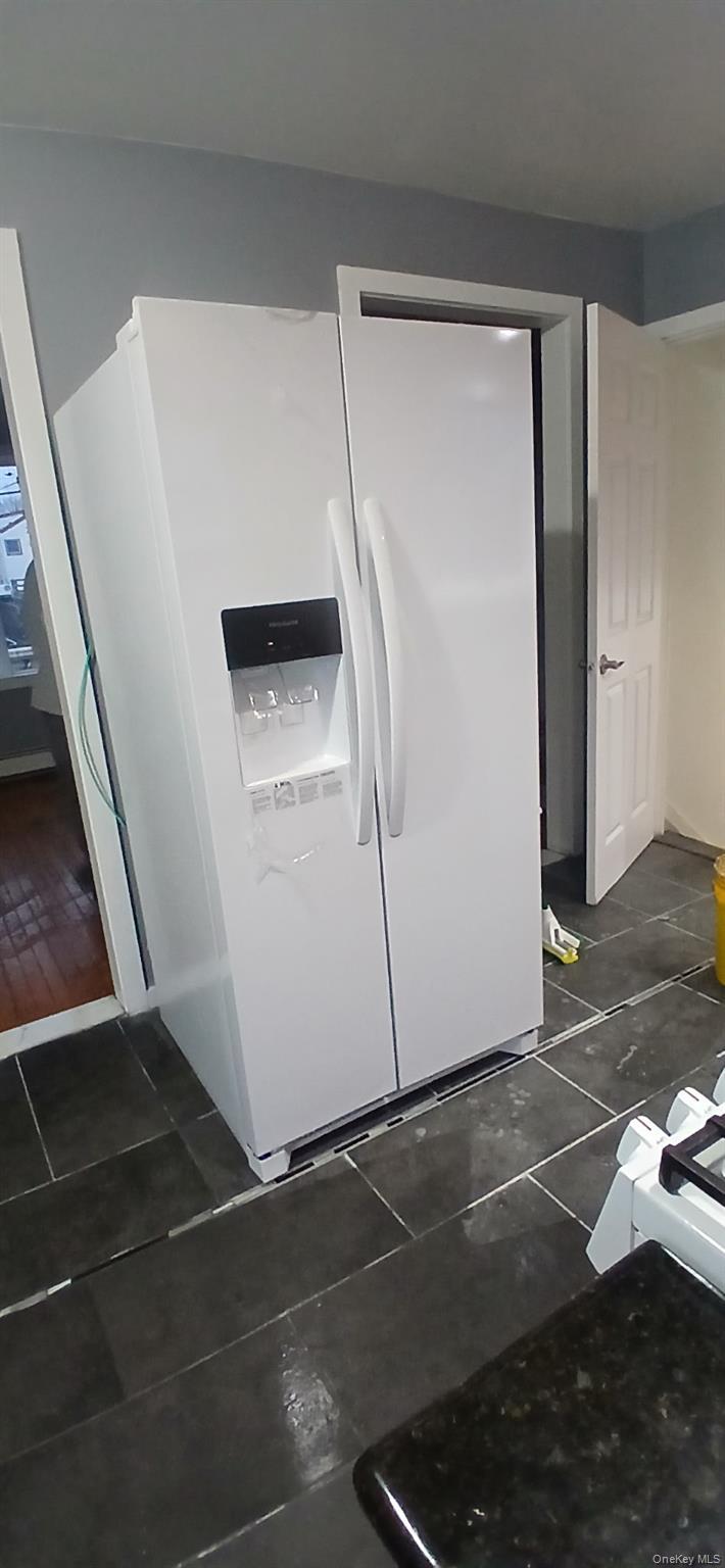 Single Family Noble Suffolk County, NY 11703, MLS-943403-18