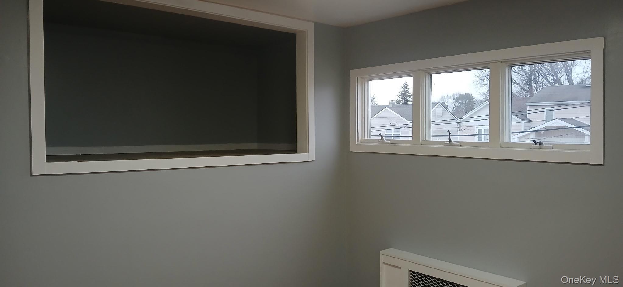 Single Family Noble Suffolk County, NY 11703, MLS-943403-31