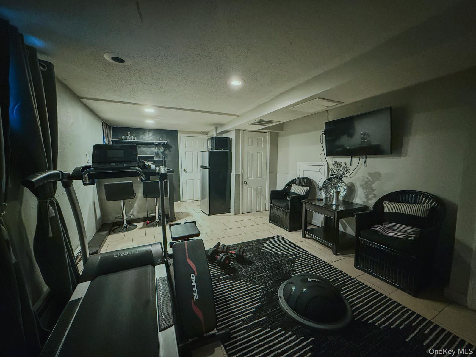 Single Family 9th Westchester County, NY 10550, MLS-943408-19