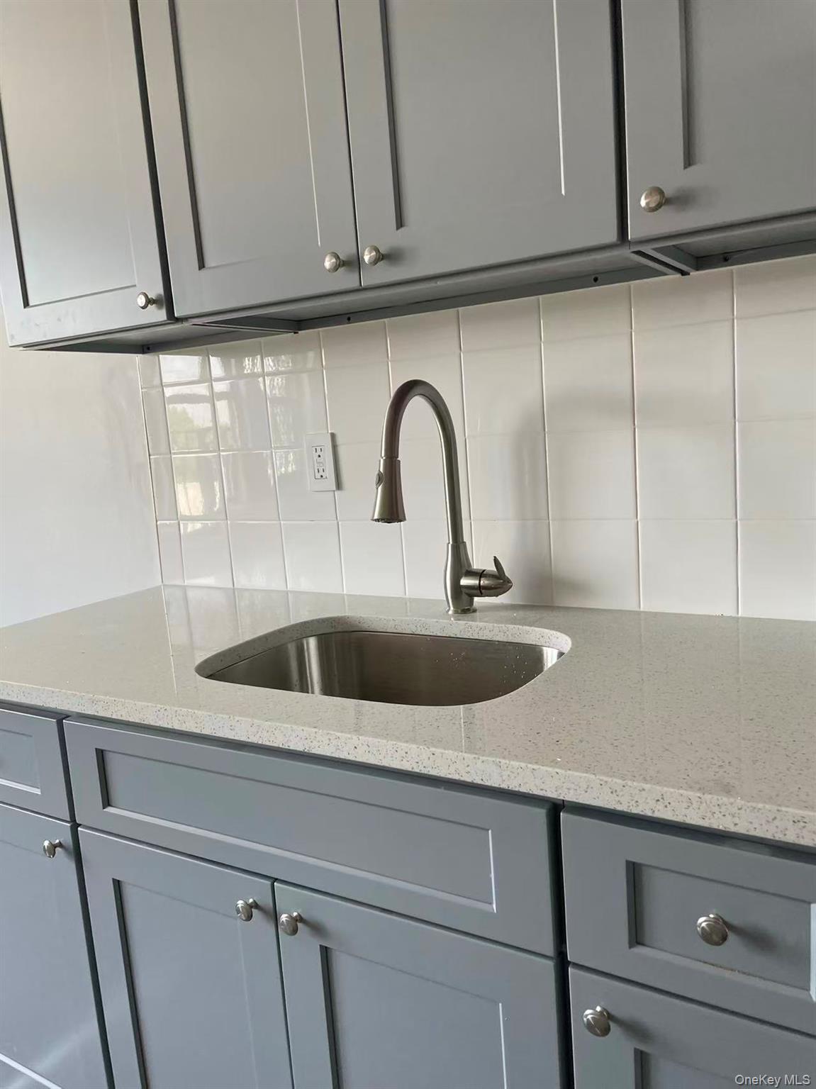 Apartment 35th  Queens, NY 11354, MLS-943445-8