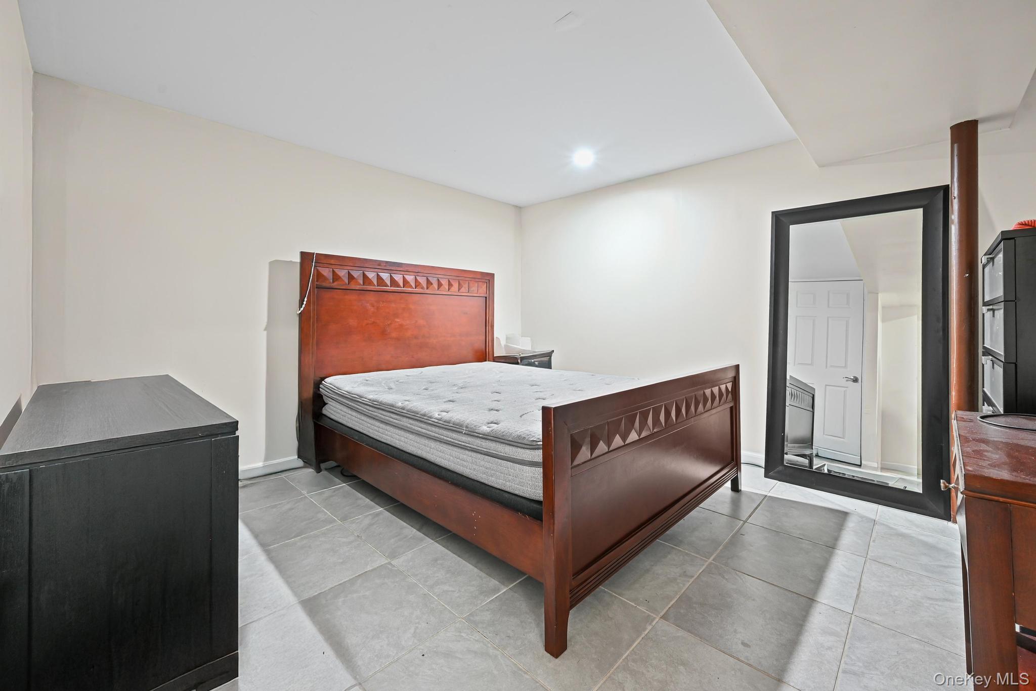 Single Family 147th Queens, NY 11422, MLS-943457-18