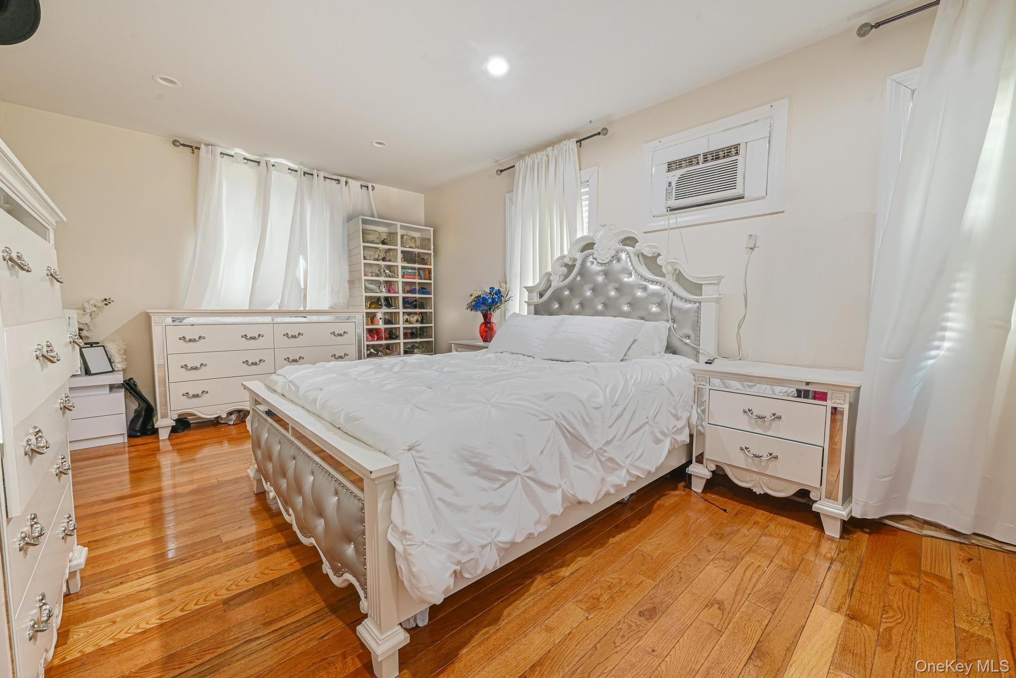 Single Family 147th Queens, NY 11422, MLS-943457-20