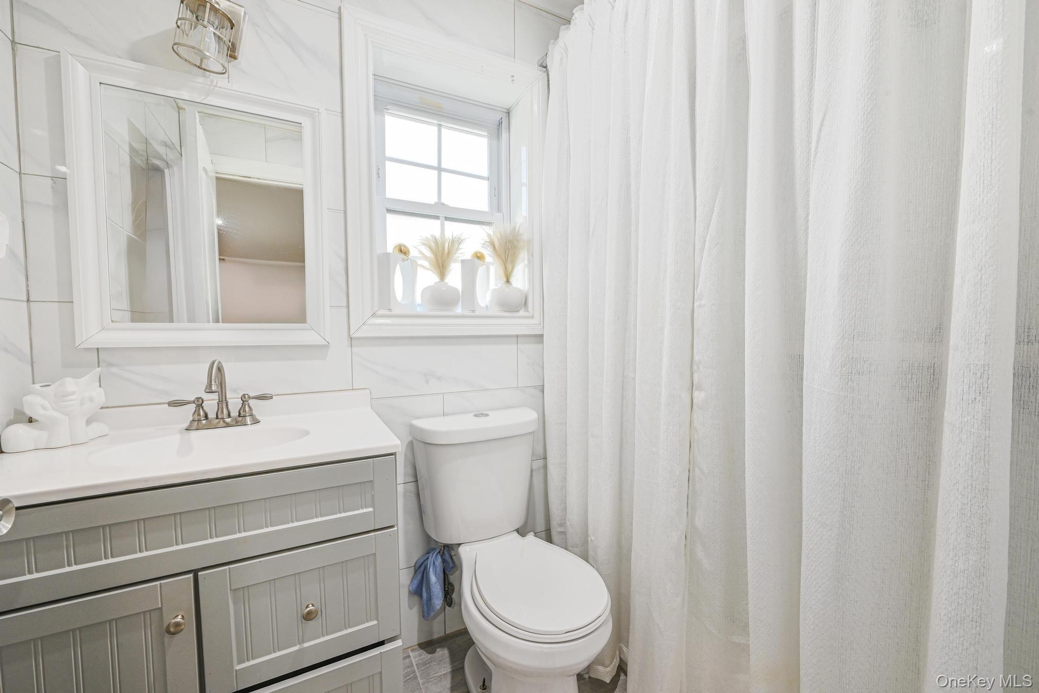 Single Family 147th Queens, NY 11422, MLS-943457-23