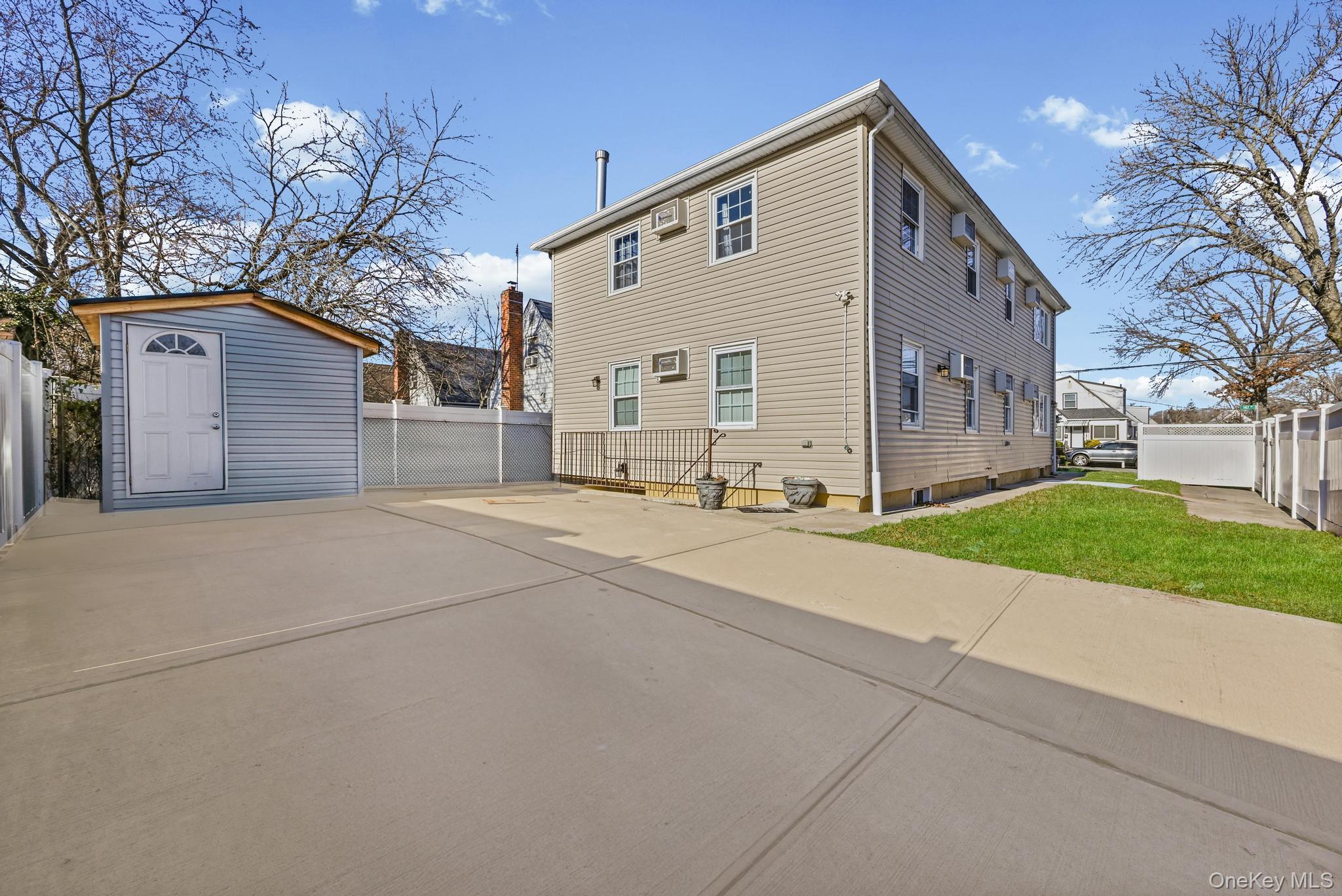 Single Family 147th Queens, NY 11422, MLS-943457-3