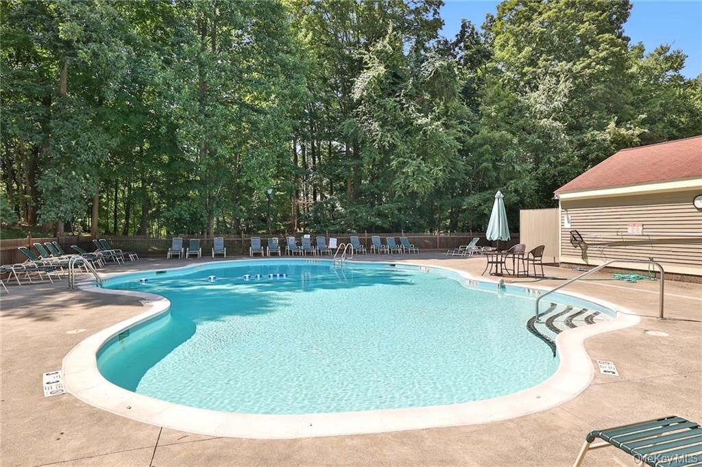 Single Family Victoria Westchester County, NY 10549, MLS-943472-25