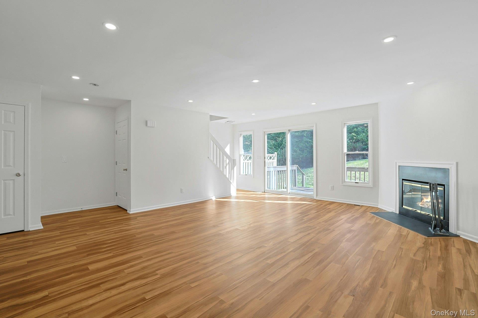 Single Family Victoria Westchester County, NY 10549, MLS-943472-4